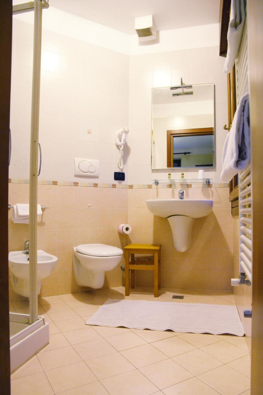 Hotel Cortina Местре Экстерьер фото